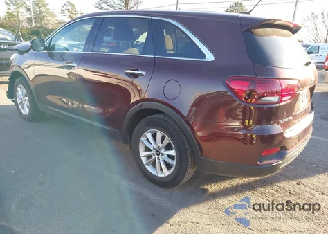 2019 Kia Sorento 2.4L Lx z USA, uszkodzony, nr VIN 5XYPG4A3XKG511268
